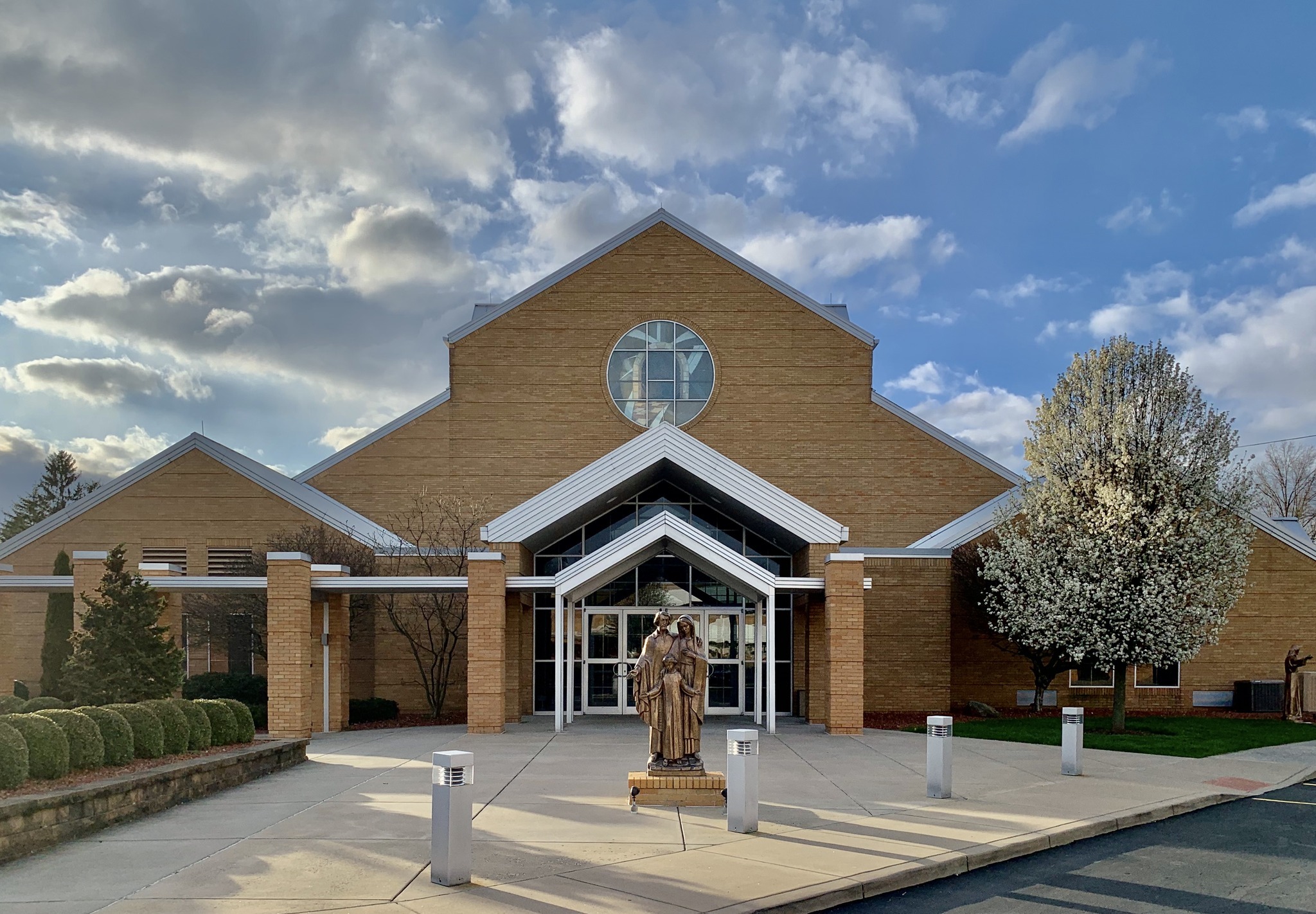 Holy Family Parish (Poland)